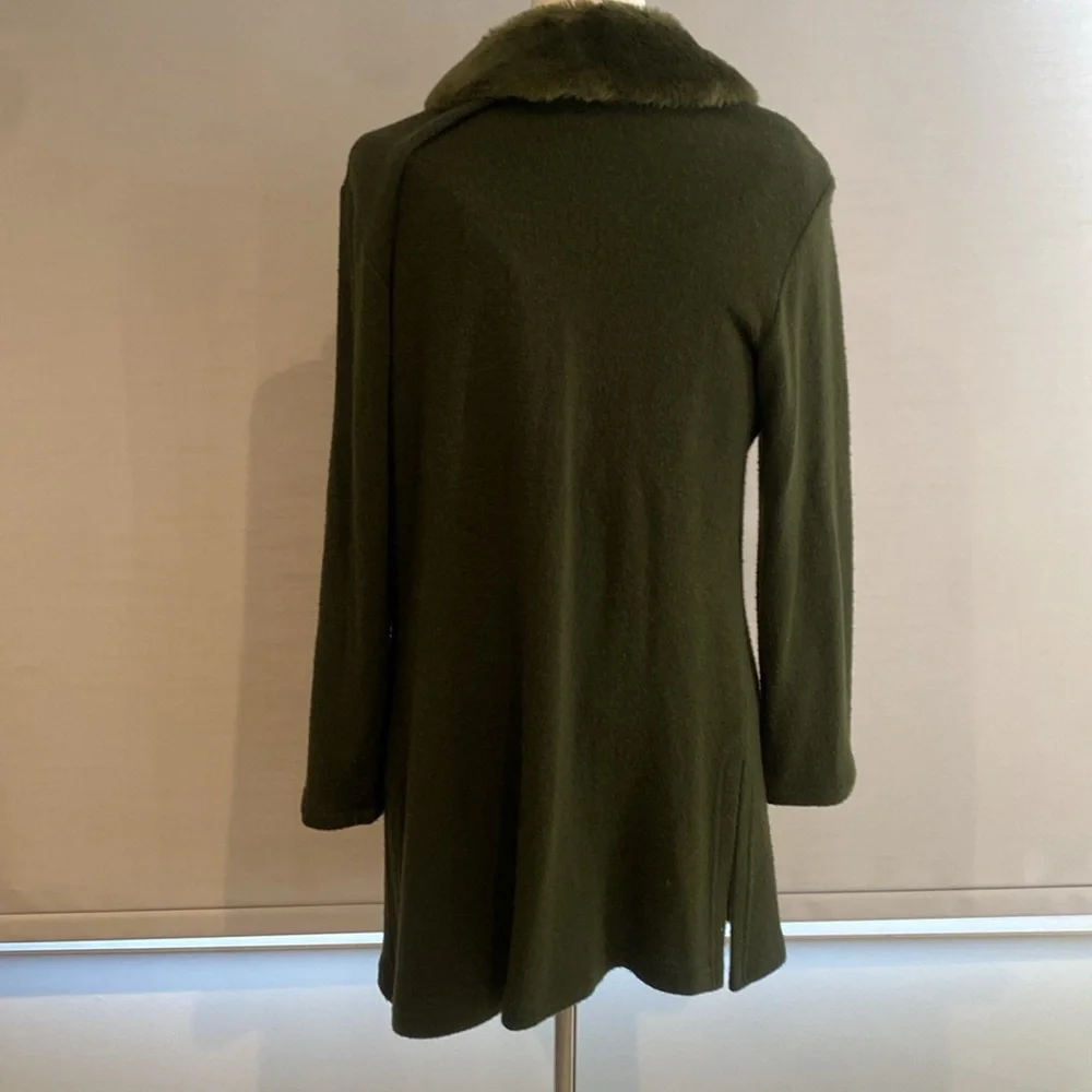 Dark olive Green camisole and Coat with Faux Fur Collar twin set